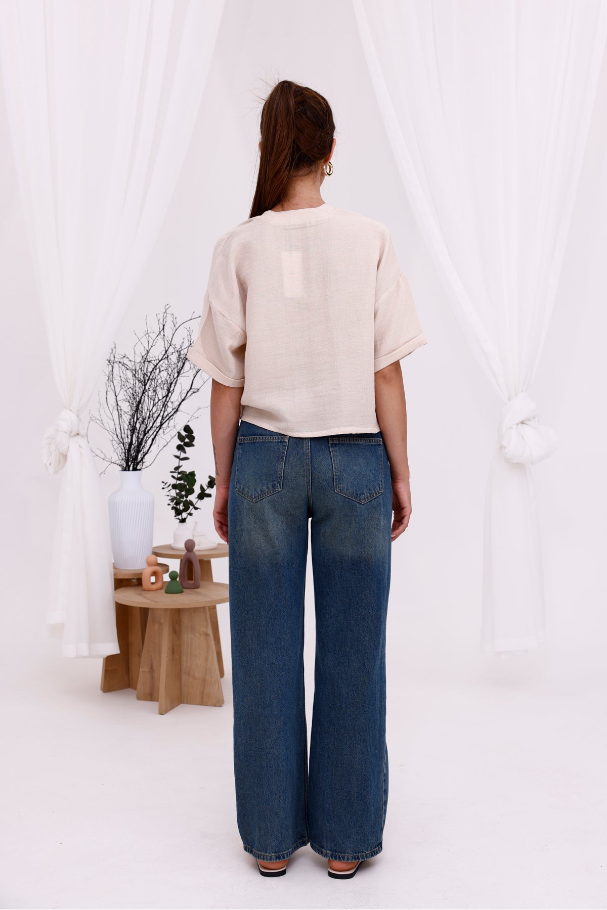 Kadın Bluz Şık Kadın Bluz V Yaka Crop Bluz Kısa Kol Önden Patlı Kısa Bluz Bej Salaş Basic